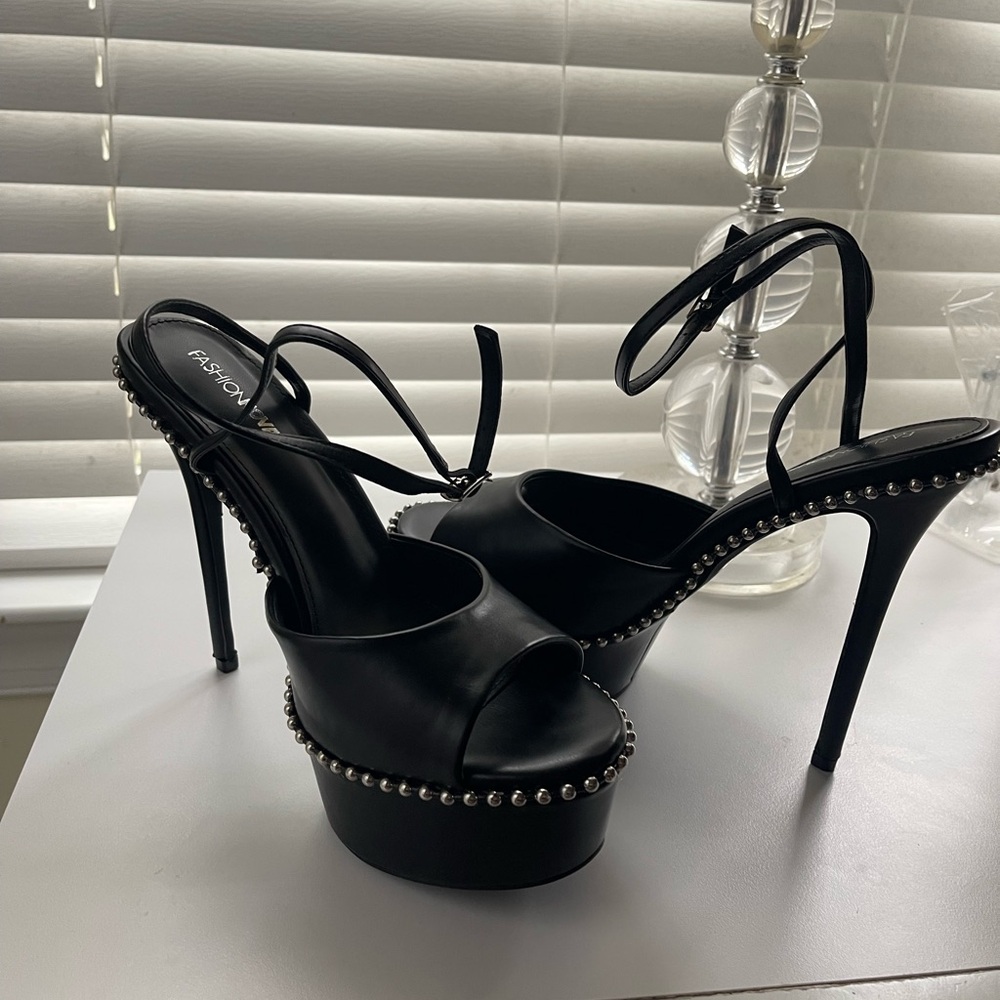 Fashion Nova Black Stiletto Heels with Platform